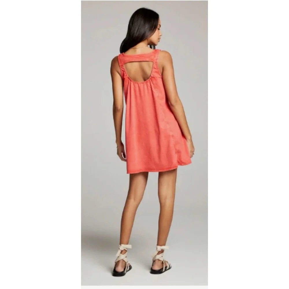 Saltwater‎ Luxe Women's Boho Poppy Red Smocked Mini Dress SZ Medium NWT